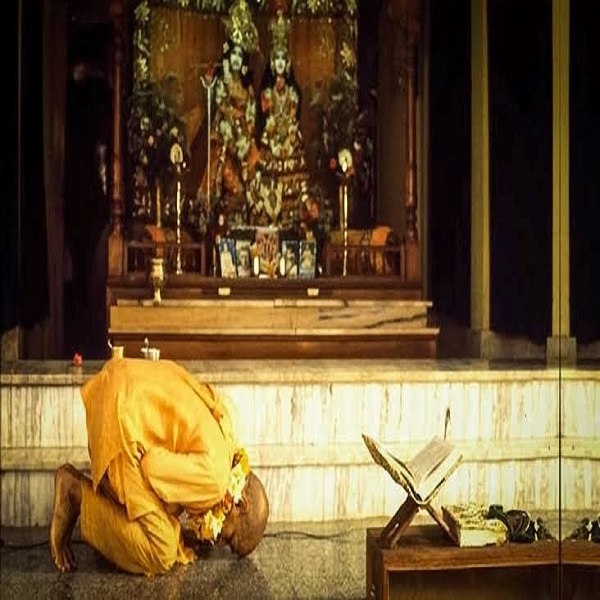 Paying Obeisance topic cover